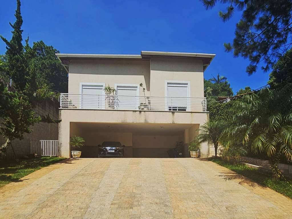 Casa à venda com 3 quartos, 358m² - Foto 1