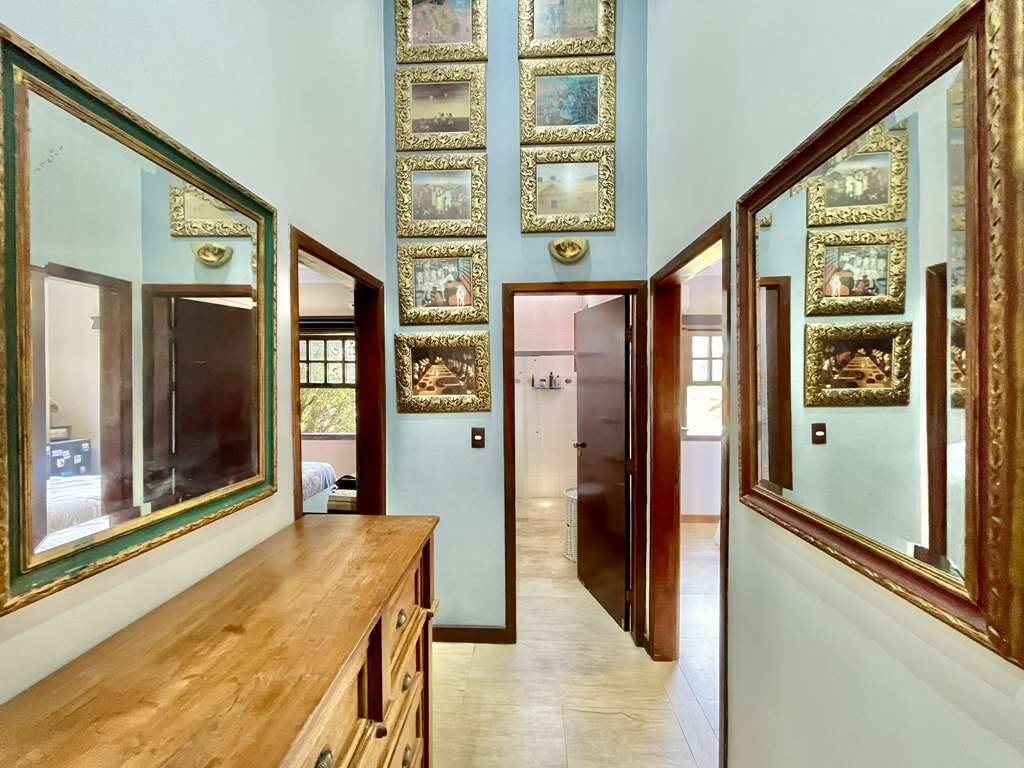 Casa de Condomínio à venda com 4 quartos, 256m² - Foto 49