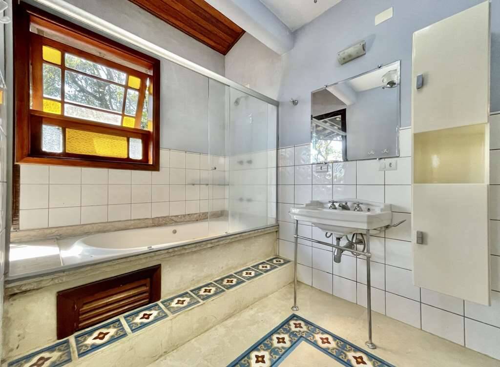 Casa de Condomínio à venda com 4 quartos, 435m² - Foto 35