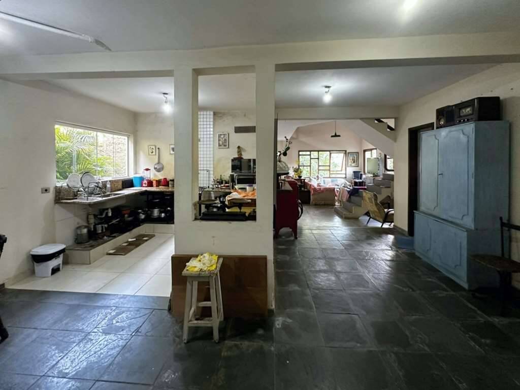 Casa de Condomínio à venda com 4 quartos, 303m² - Foto 19