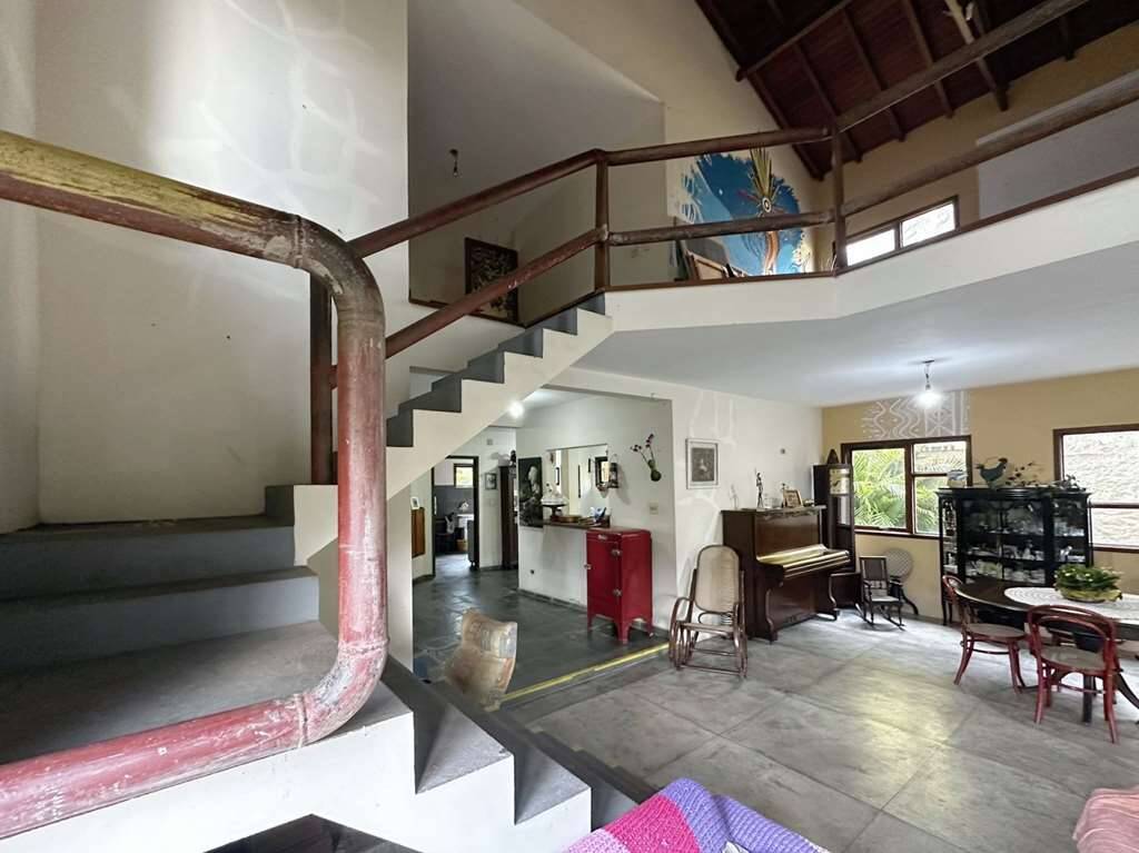 Casa de Condomínio à venda com 4 quartos, 303m² - Foto 23