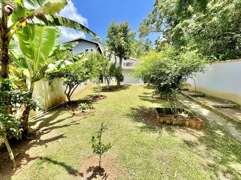 Casa de Condomínio à venda com 3 quartos, 215m² - Foto 58