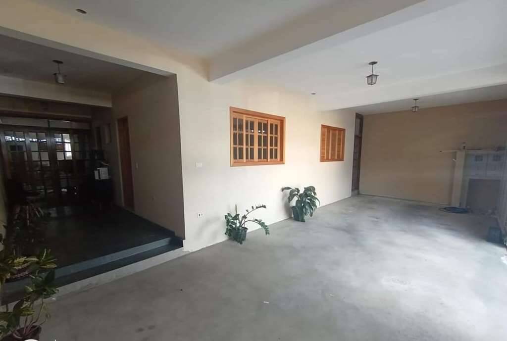 Casa à venda com 2 quartos, 180m² - Foto 5