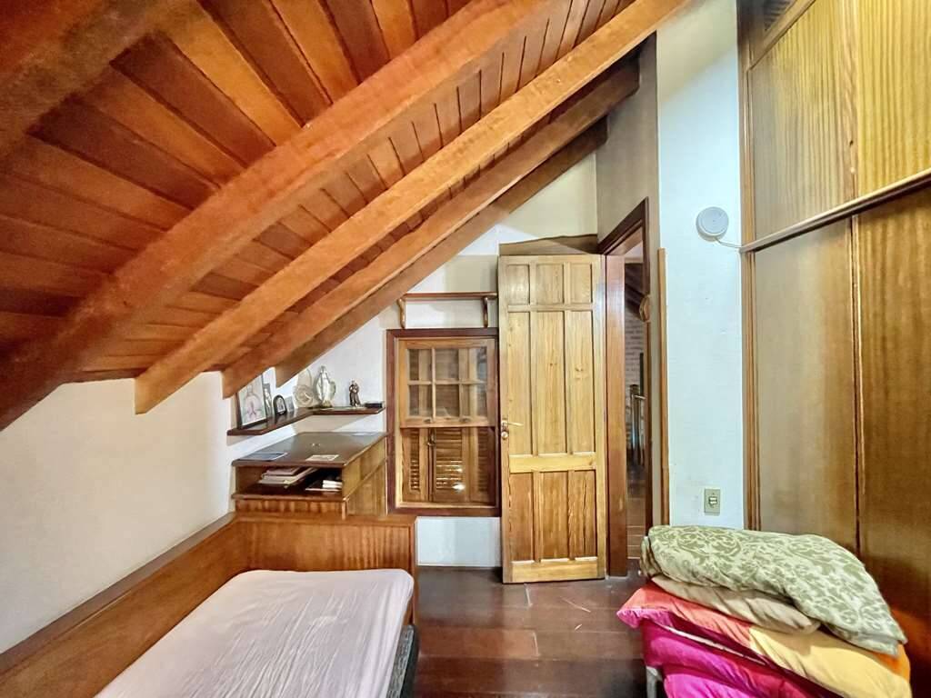 Casa à venda com 3 quartos, 363m² - Foto 43