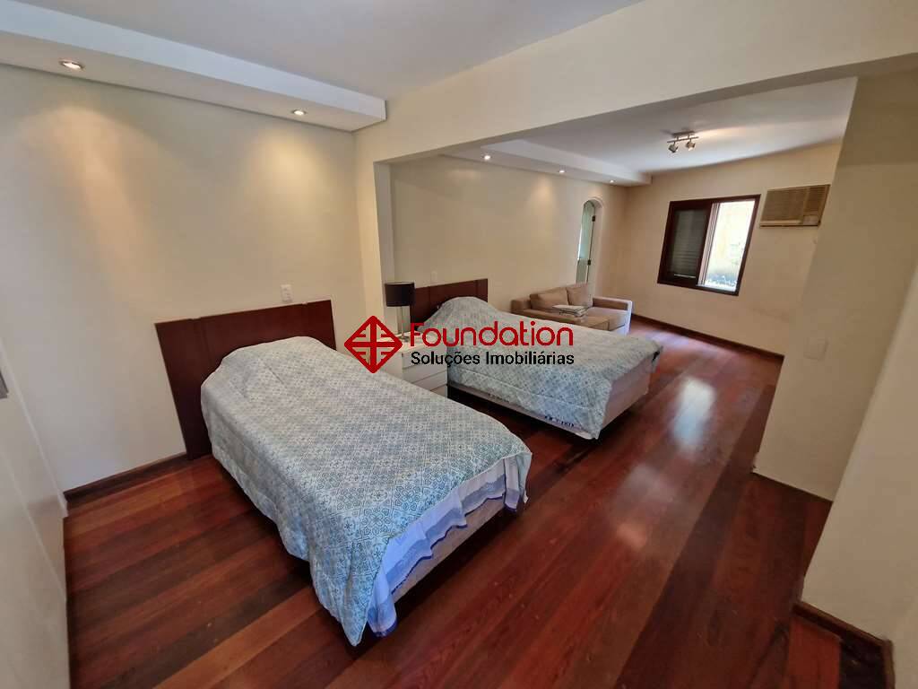 Casa de Condomínio à venda com 4 quartos, 578m² - Foto 47