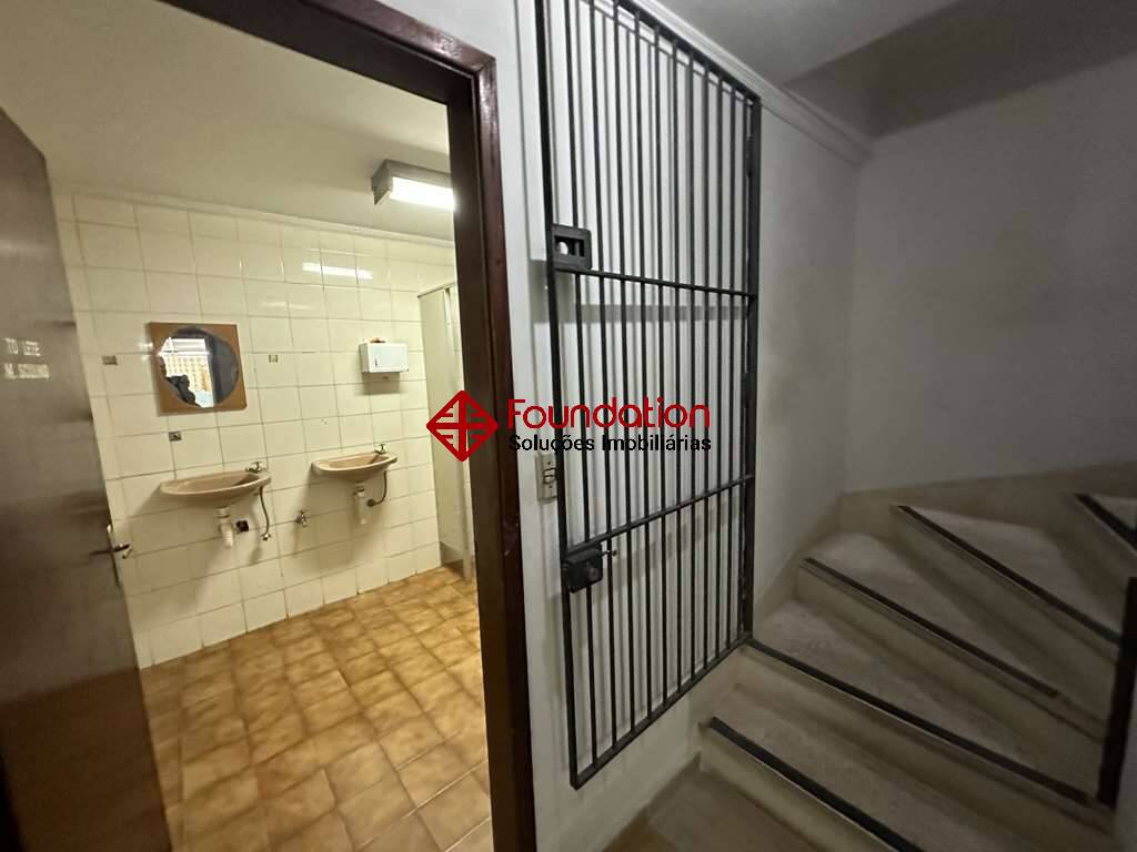 Casa à venda com 4 quartos, 490m² - Foto 13