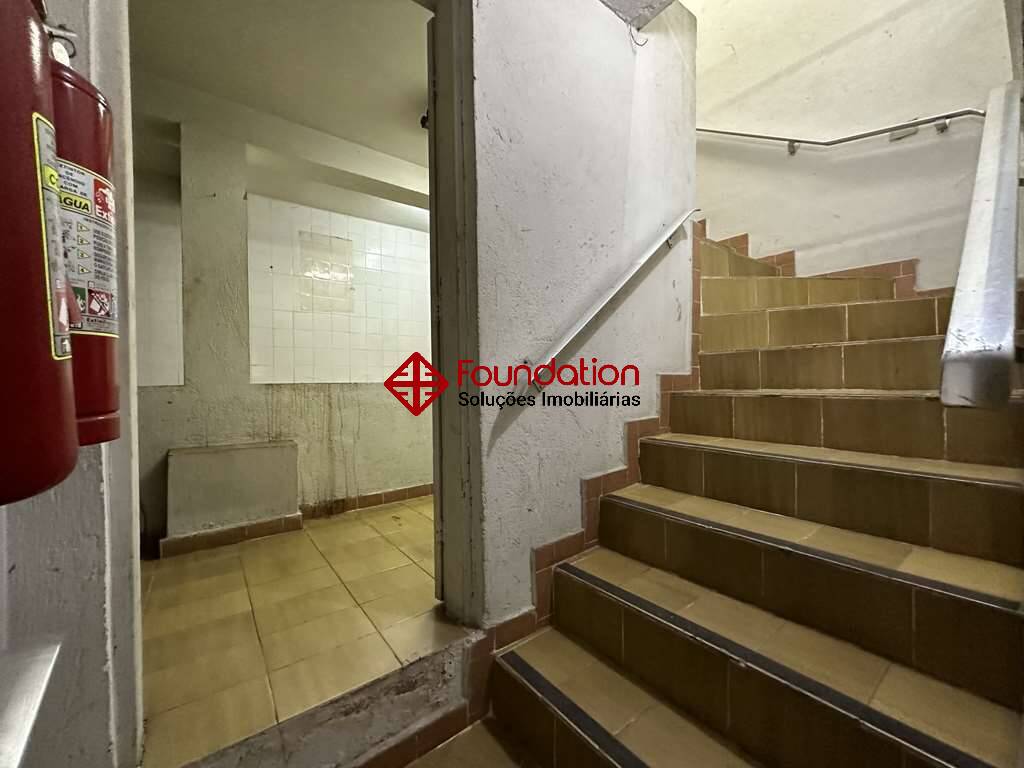 Casa à venda com 4 quartos, 490m² - Foto 26