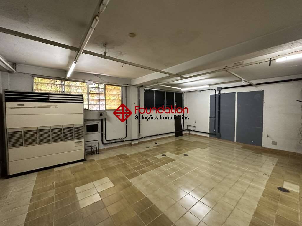 Casa à venda com 4 quartos, 490m² - Foto 32