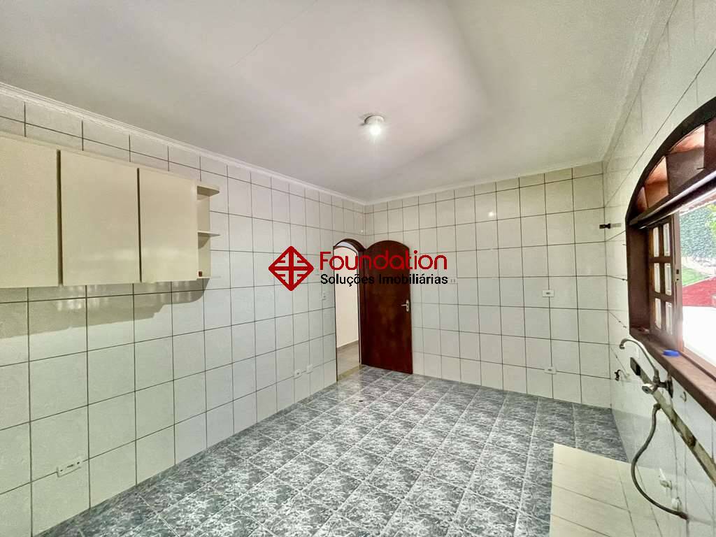 Casa à venda com 3 quartos, 230m² - Foto 26