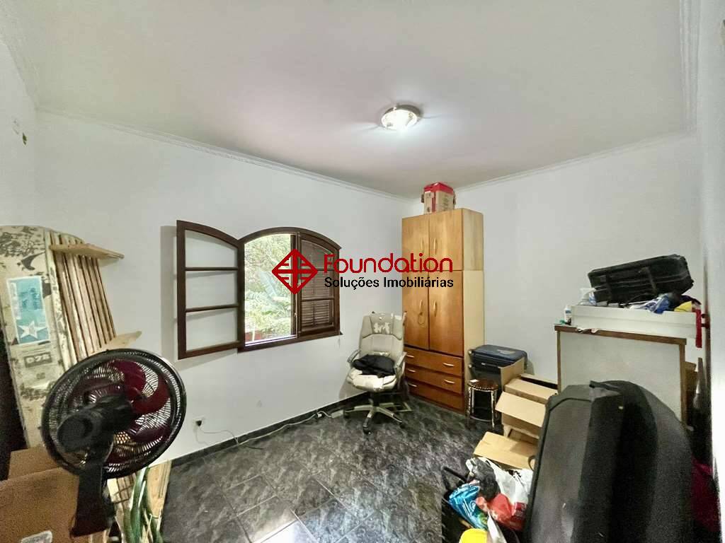 Casa à venda com 3 quartos, 230m² - Foto 37