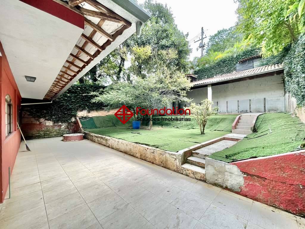 Casa à venda com 3 quartos, 230m² - Foto 42