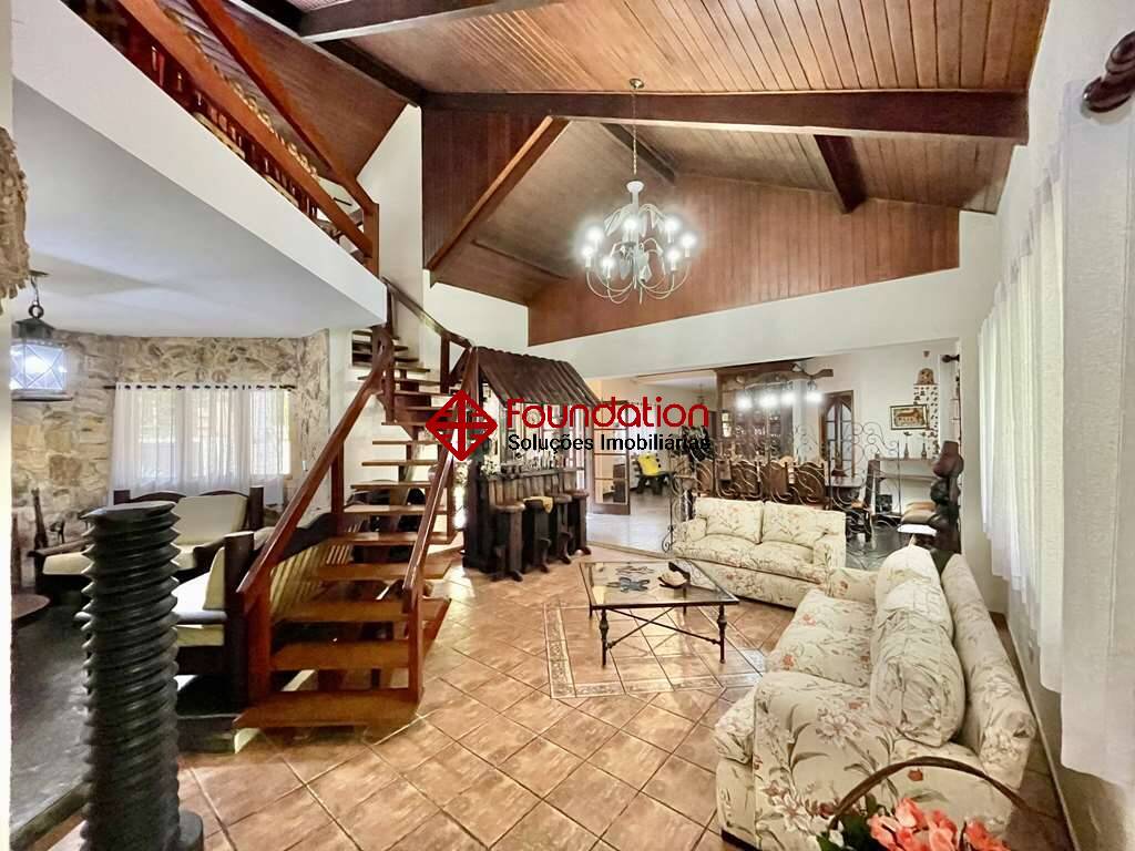 Casa de Condomínio à venda com 4 quartos, 428m² - Foto 35