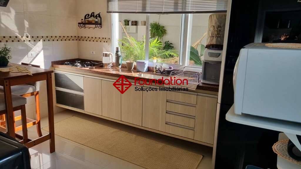 Casa de Condomínio à venda com 3 quartos, 183m² - Foto 21