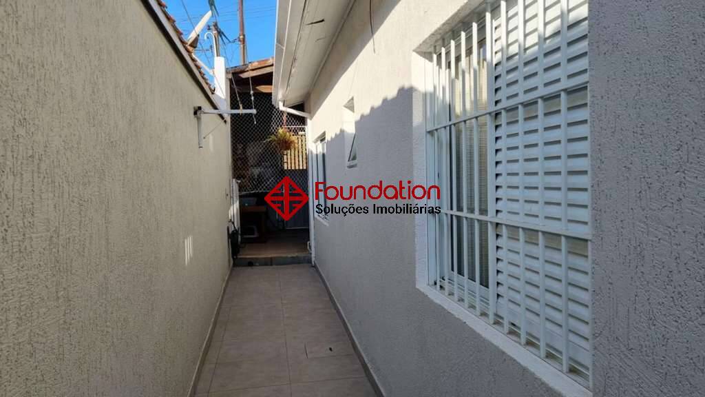 Casa de Condomínio à venda com 3 quartos, 183m² - Foto 31