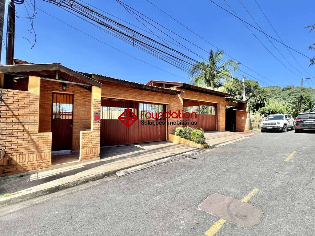 Casa de Condomínio à venda com 3 quartos, 494m² - Foto 3