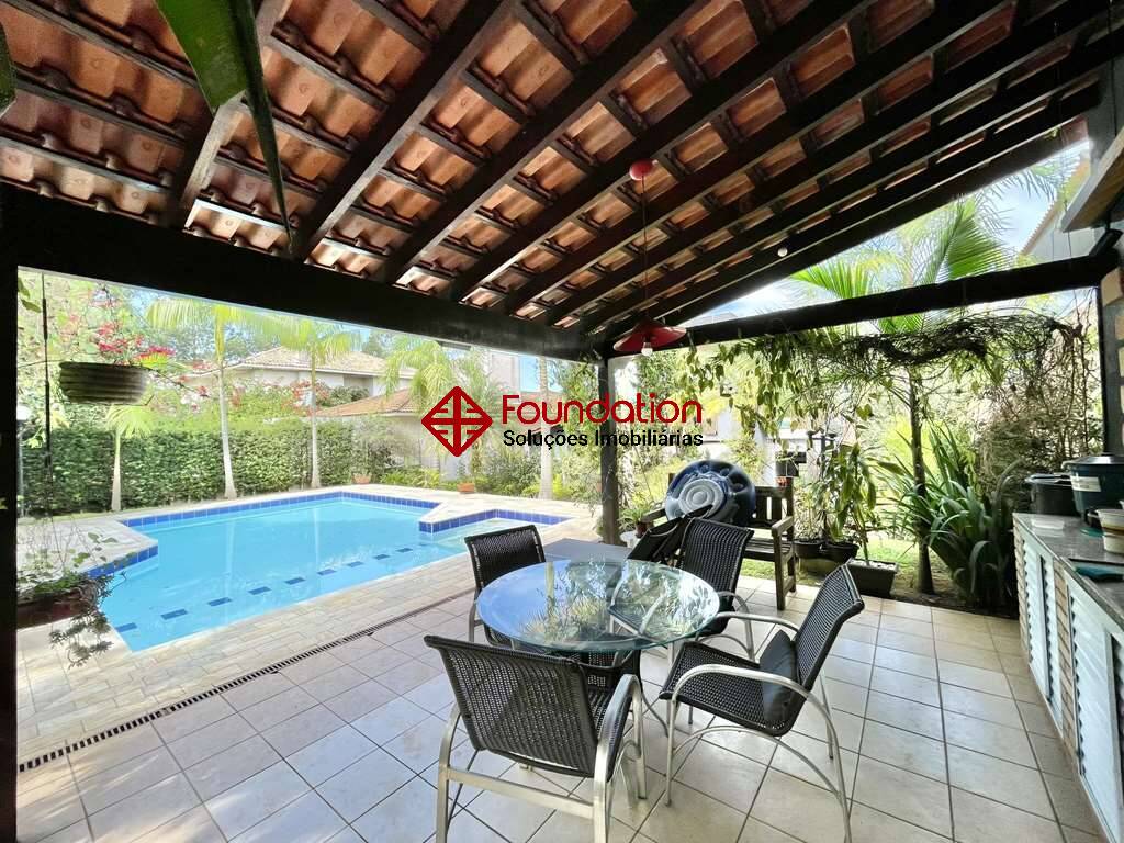 Casa de Condomínio à venda com 4 quartos, 380m² - Foto 46