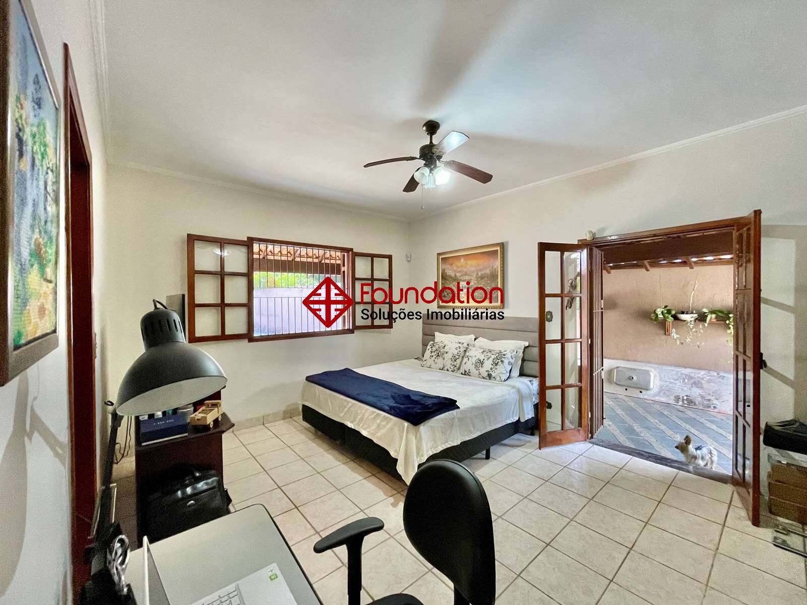 Casa de Condomínio à venda com 3 quartos, 321m² - Foto 17