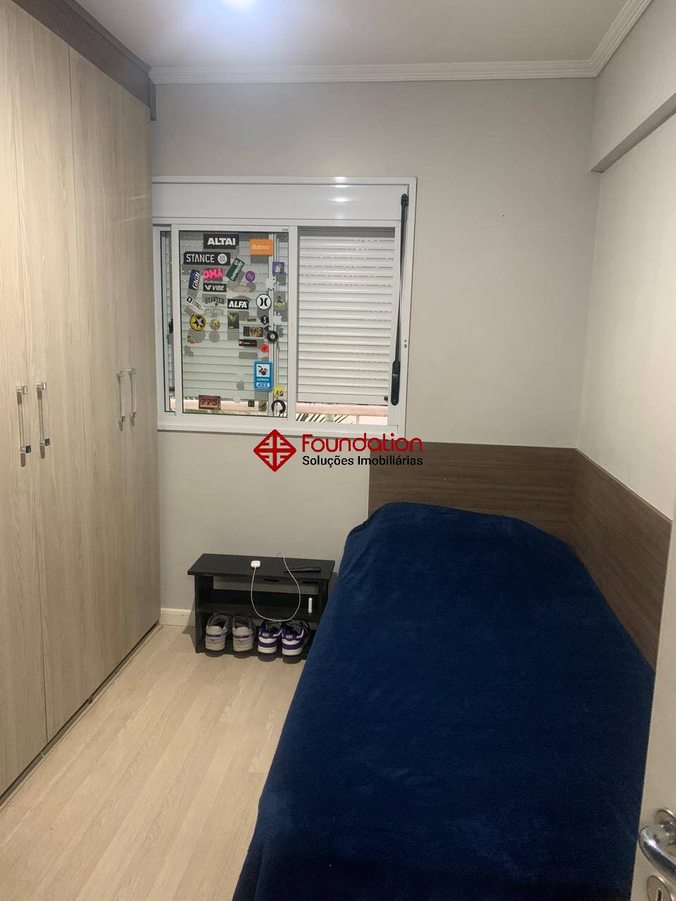 Apartamento à venda com 2 quartos, 57m² - Foto 2