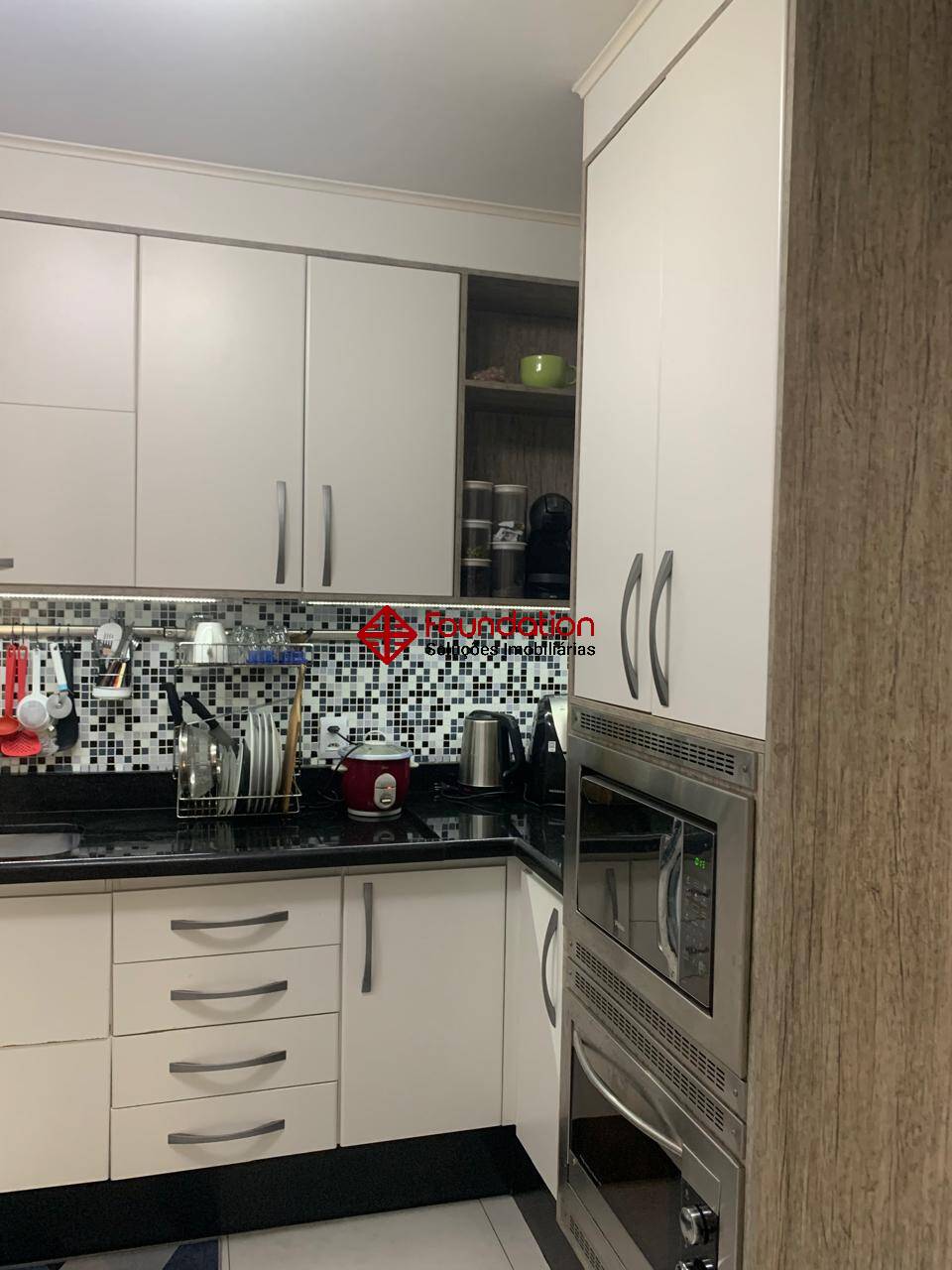 Apartamento à venda com 2 quartos, 57m² - Foto 16