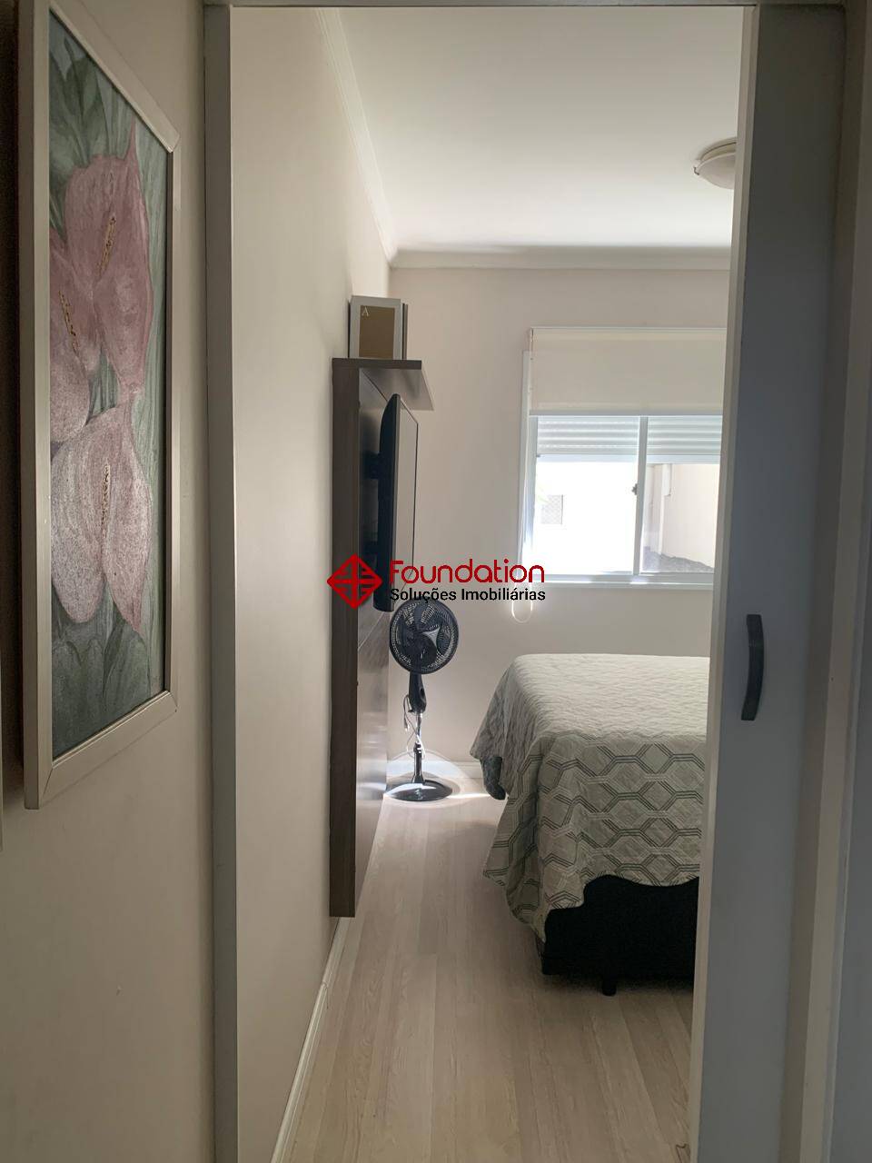 Apartamento à venda com 2 quartos, 57m² - Foto 19