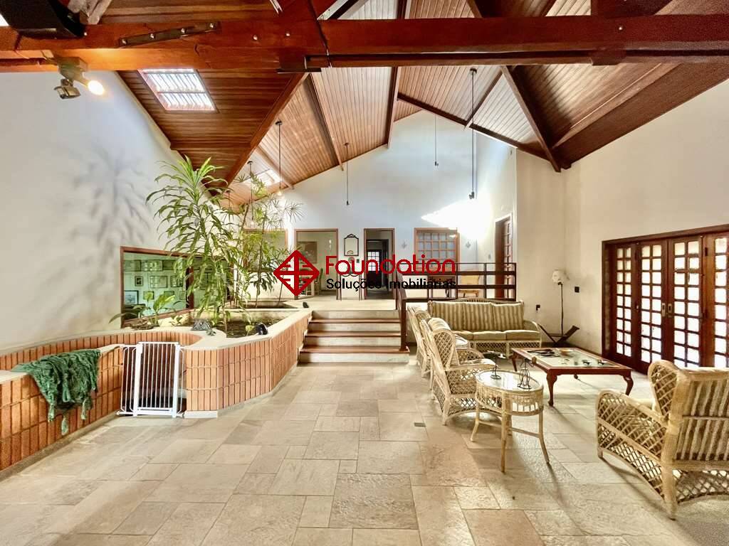 Casa à venda e aluguel com 5 quartos, 923m² - Foto 12