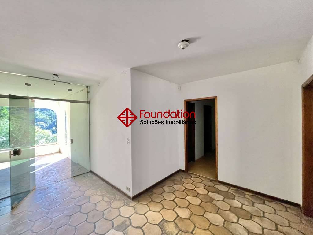 Casa à venda com 4 quartos, 700m² - Foto 24