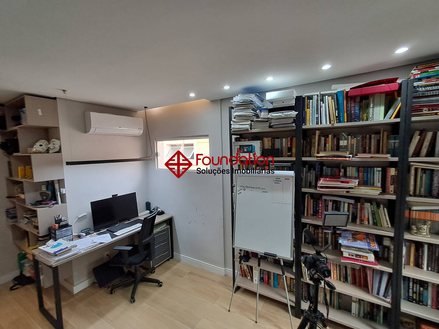 Casa de Condomínio à venda com 4 quartos, 180m² - Foto 46