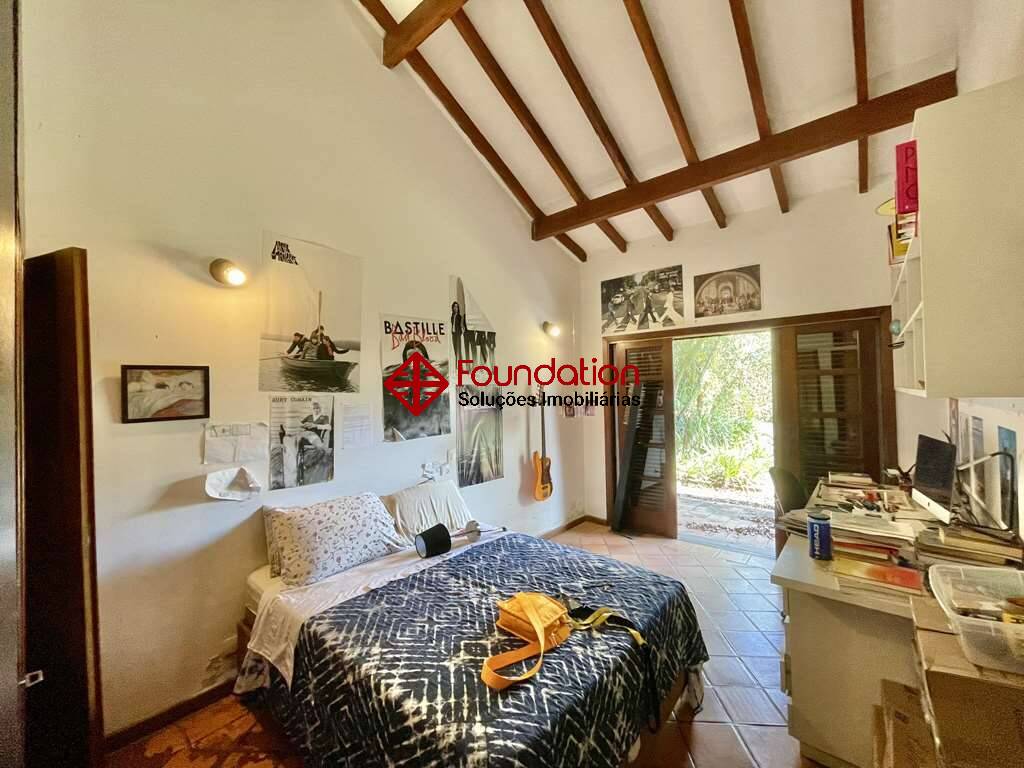 Casa de Condomínio à venda com 3 quartos, 450m² - Foto 33