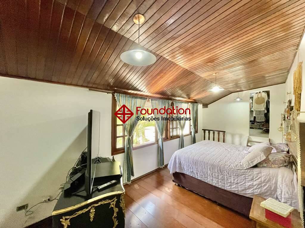 Casa de Condomínio à venda com 3 quartos, 280m² - Foto 19