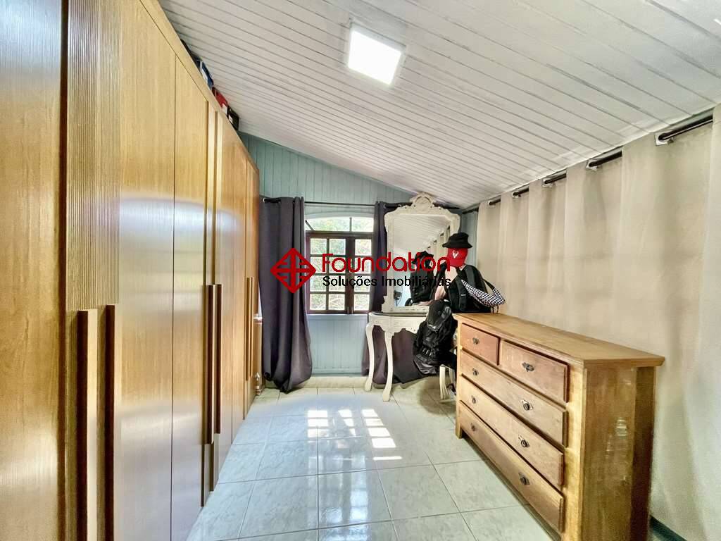 Casa de Condomínio à venda com 3 quartos, 280m² - Foto 18