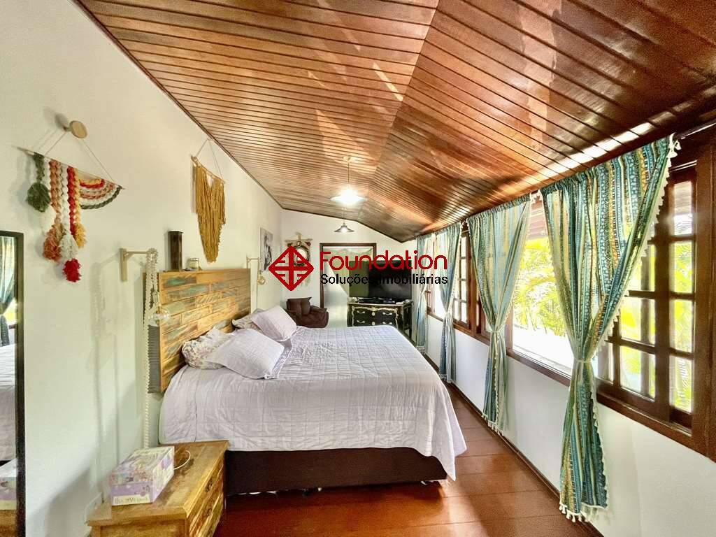 Casa de Condomínio à venda com 3 quartos, 280m² - Foto 31