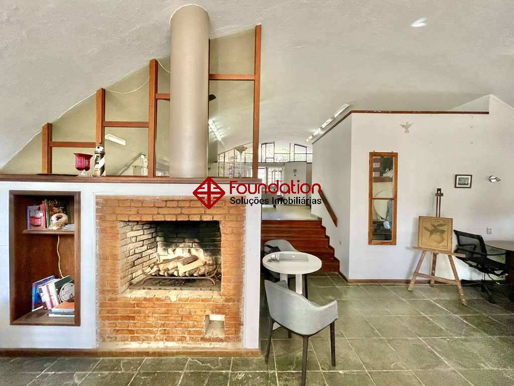 Casa à venda com 4 quartos, 253m² - Foto 31