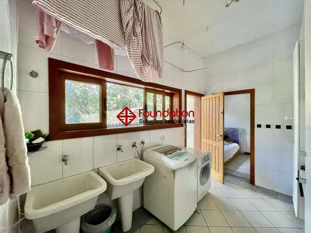 Casa à venda com 4 quartos, 540m² - Foto 39