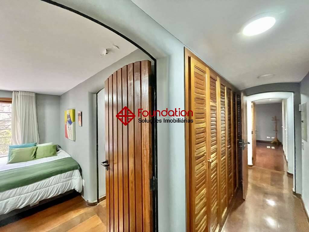 Casa de Condomínio à venda com 4 quartos, 548m² - Foto 49