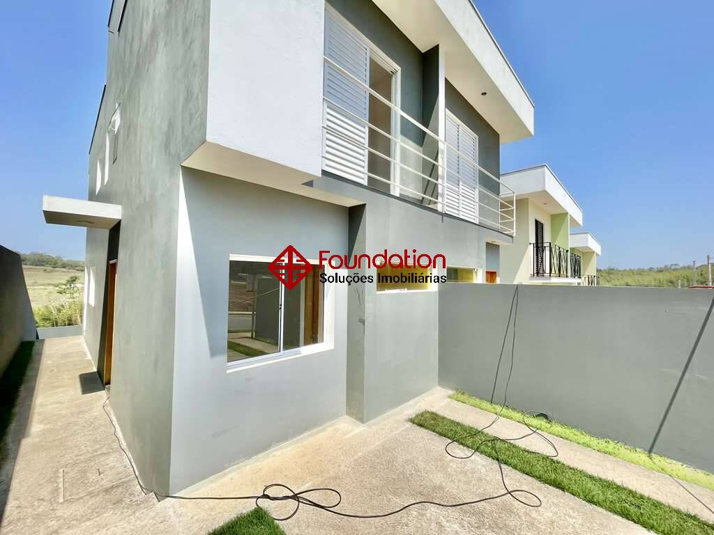 Casa à venda com 3 quartos, 80m² - Foto 13