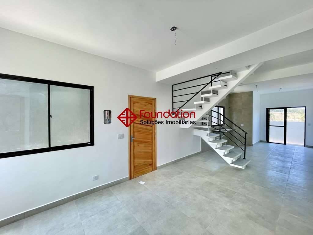 Casa à venda com 3 quartos, 80m² - Foto 15