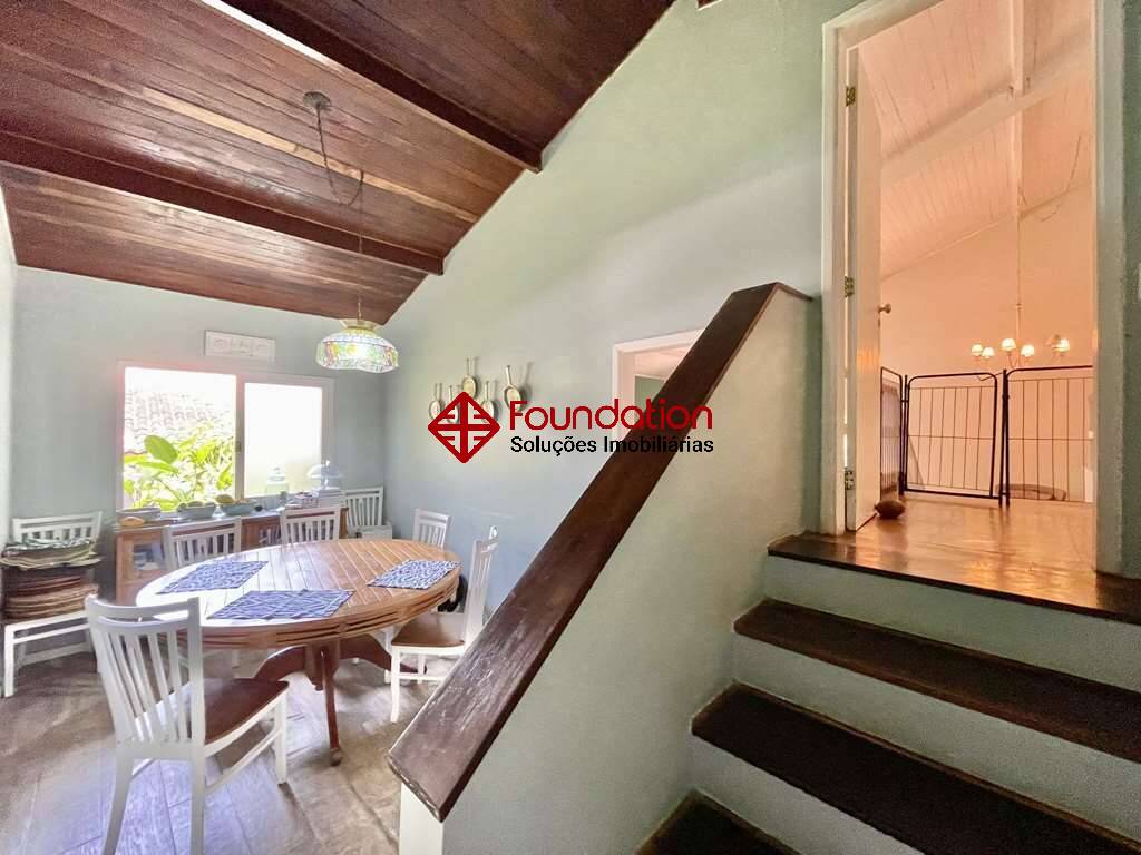 Casa de Condomínio à venda com 4 quartos, 282m² - Foto 24