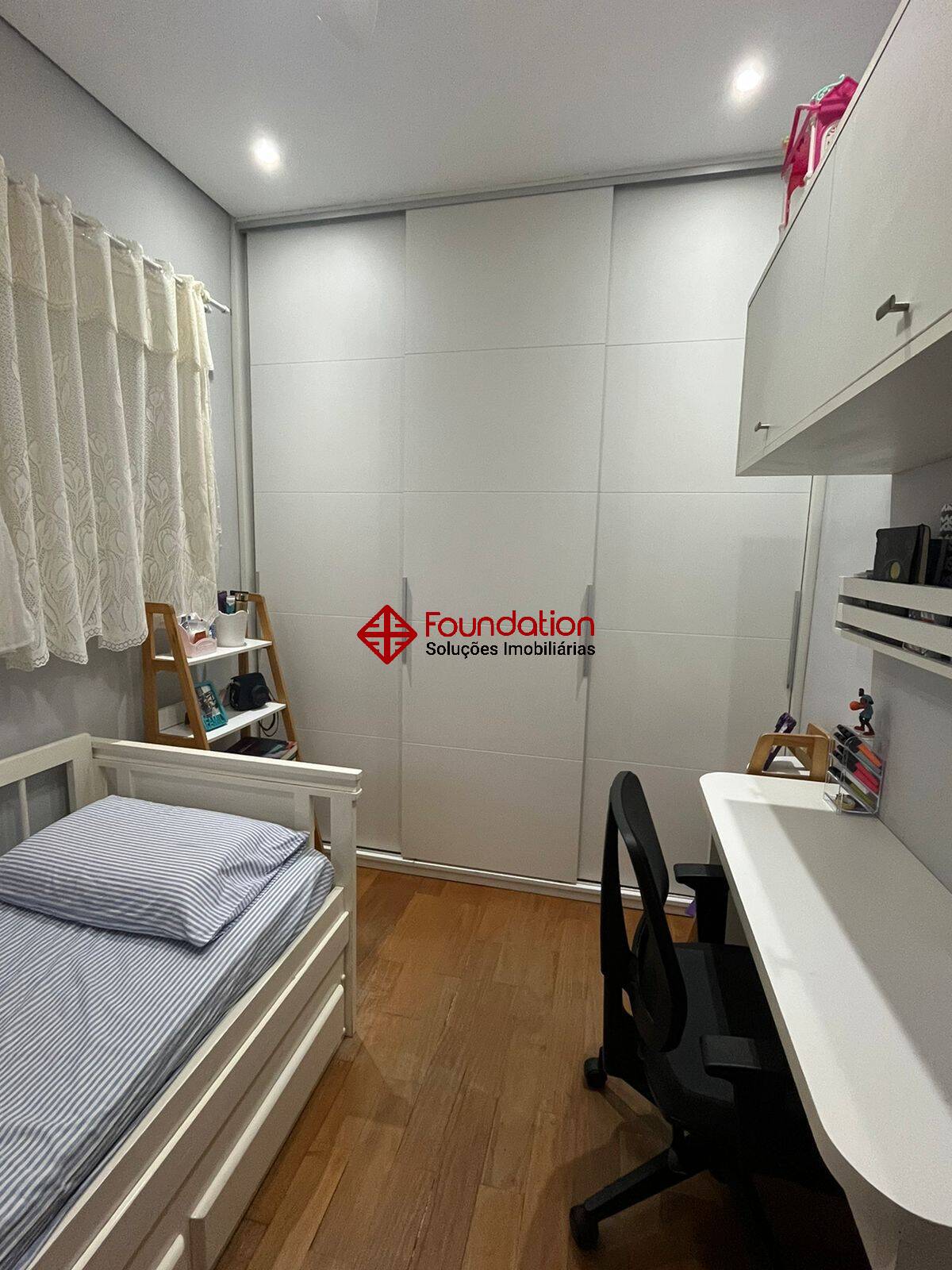 Casa de Condomínio à venda com 3 quartos, 190m² - Foto 17