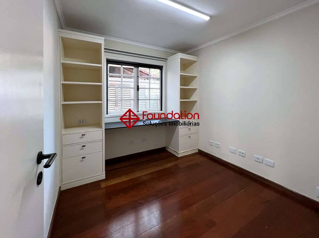 Casa de Condomínio à venda com 4 quartos, 360m² - Foto 27