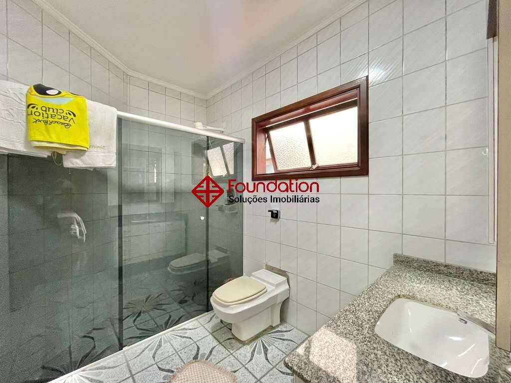 Casa de Condomínio à venda com 4 quartos, 350m² - Foto 22