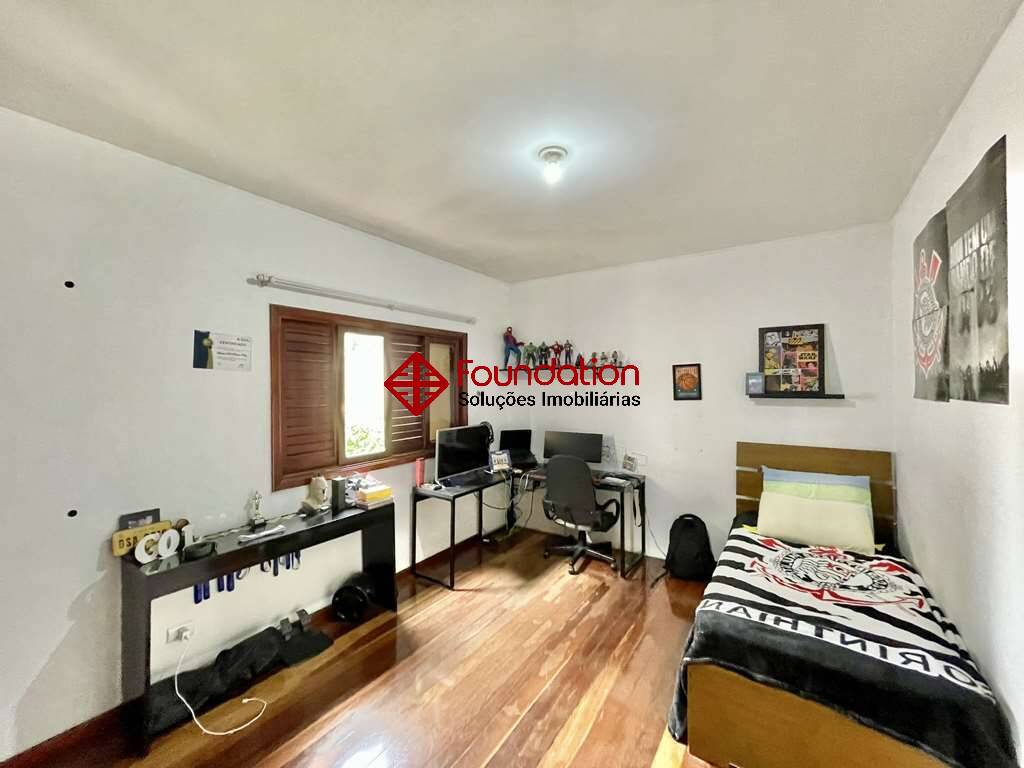 Casa de Condomínio à venda com 4 quartos, 350m² - Foto 34