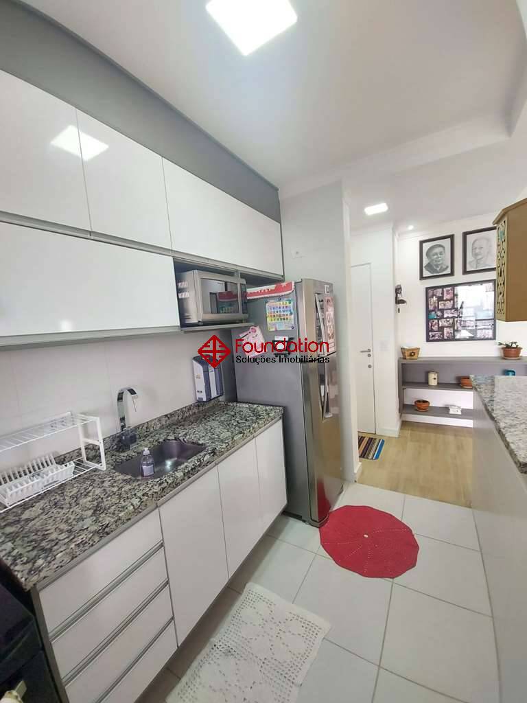 Apartamento à venda com 2 quartos, 53m² - Foto 15