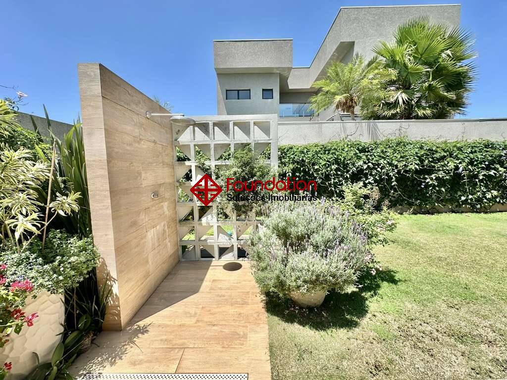 Casa de Condomínio à venda com 4 quartos, 345m² - Foto 32