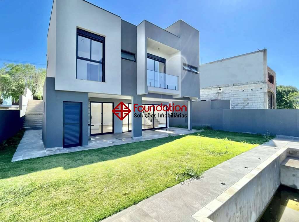 Casa de Condomínio à venda com 3 quartos, 230m² - Foto 1