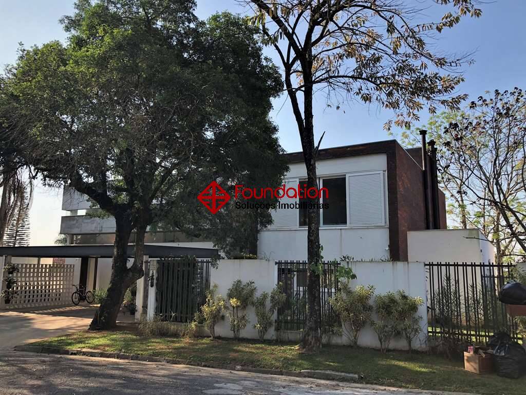 Casa para alugar com 4 quartos, 550m² - Foto 9