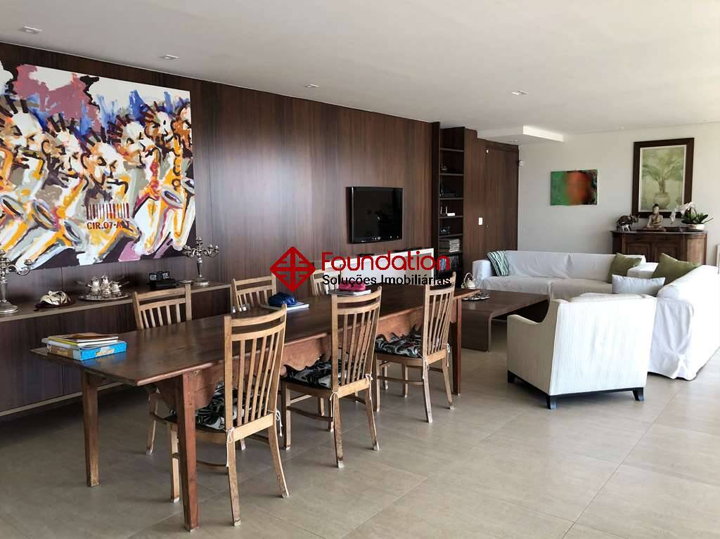 Casa para alugar com 4 quartos, 550m² - Foto 12