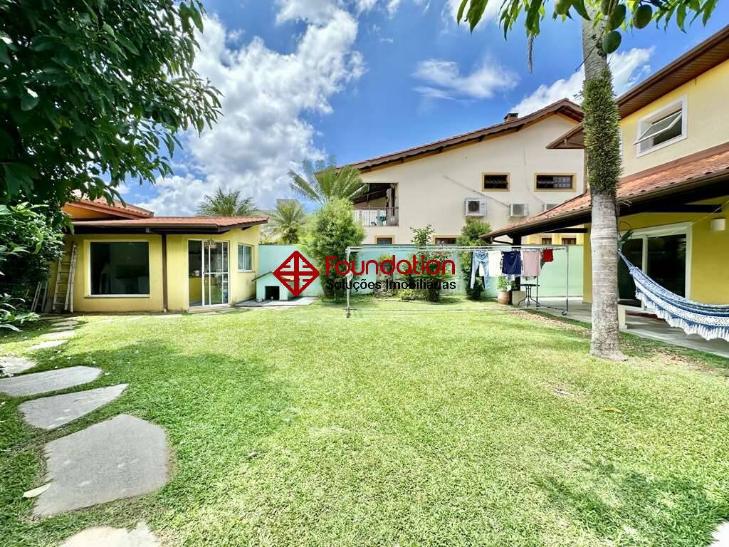 Casa de Condomínio à venda com 4 quartos, 753m² - Foto 42