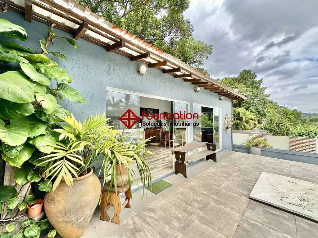 Casa de Condomínio à venda com 3 quartos, 224m² - Foto 20