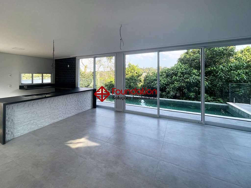 Casa de Condomínio à venda com 4 quartos, 435m² - Foto 12