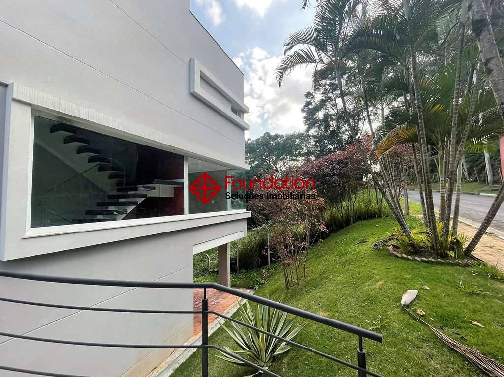 Casa de Condomínio à venda com 4 quartos, 435m² - Foto 6